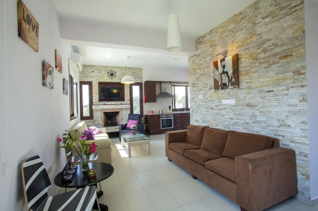 Villa Grecos Grove