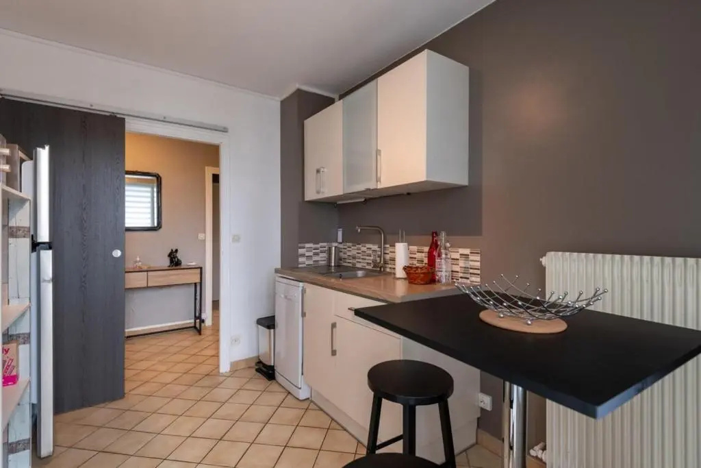 Apartment Classified 3 stars quiet close to the lake and shops