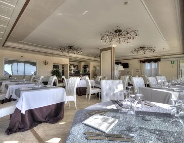 Hotel Madonna Delle Grazie