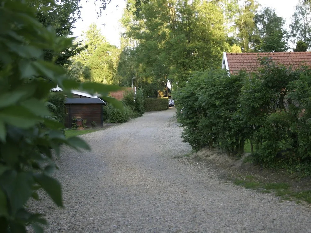 Tidy Chalet With a Microwave, in the Achterhoek
