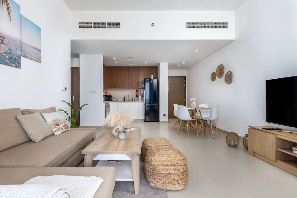 Waves Holiday Home - Jaw-Dropping Sea View From This Comfy Retreat