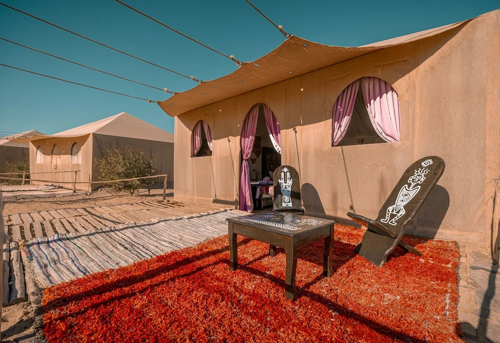Imperial Glory Lodges