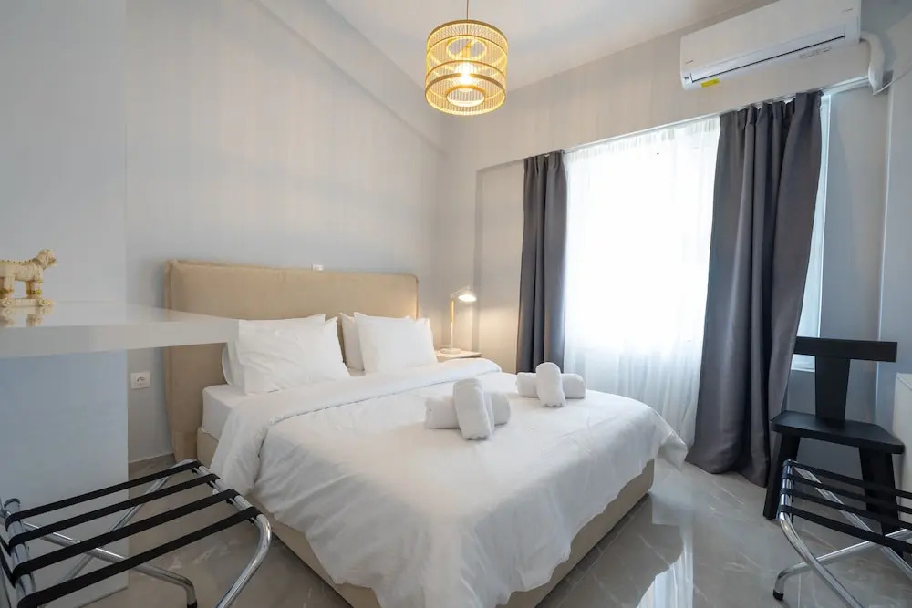 Trojan Affair Residence