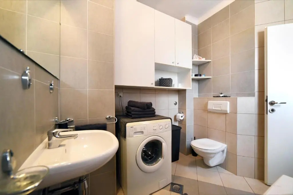 Corner Apartment