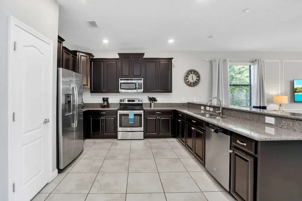 Grand, Luxurious Home, Toy Story Room and Big Pool Area #9cg476