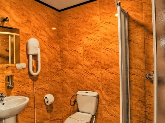 Hotel Zodiak
