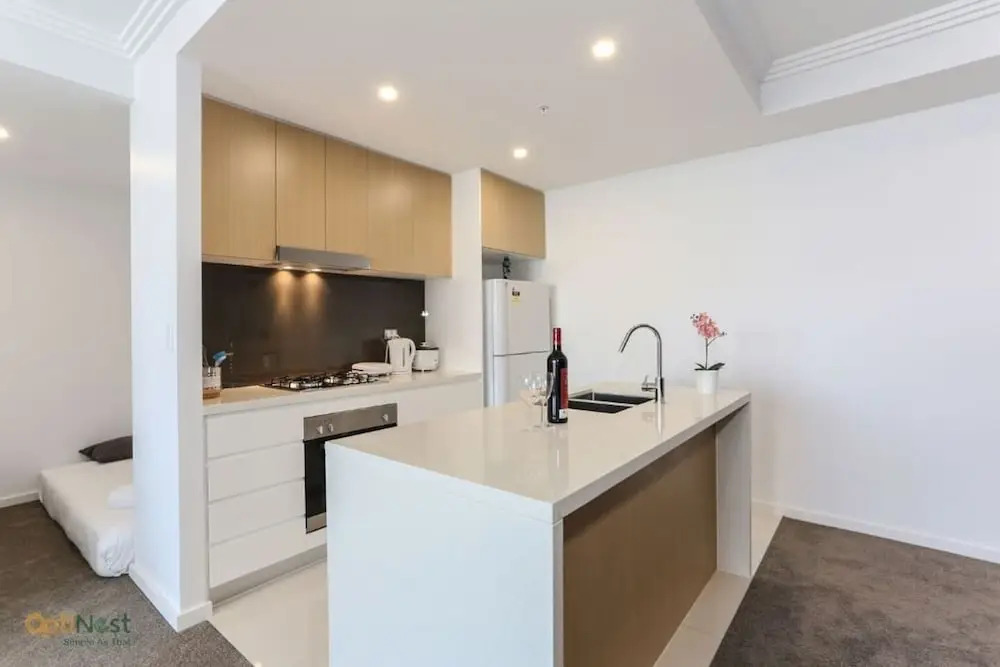 Modern, Spacious Apt@liverpool With Incredible Views