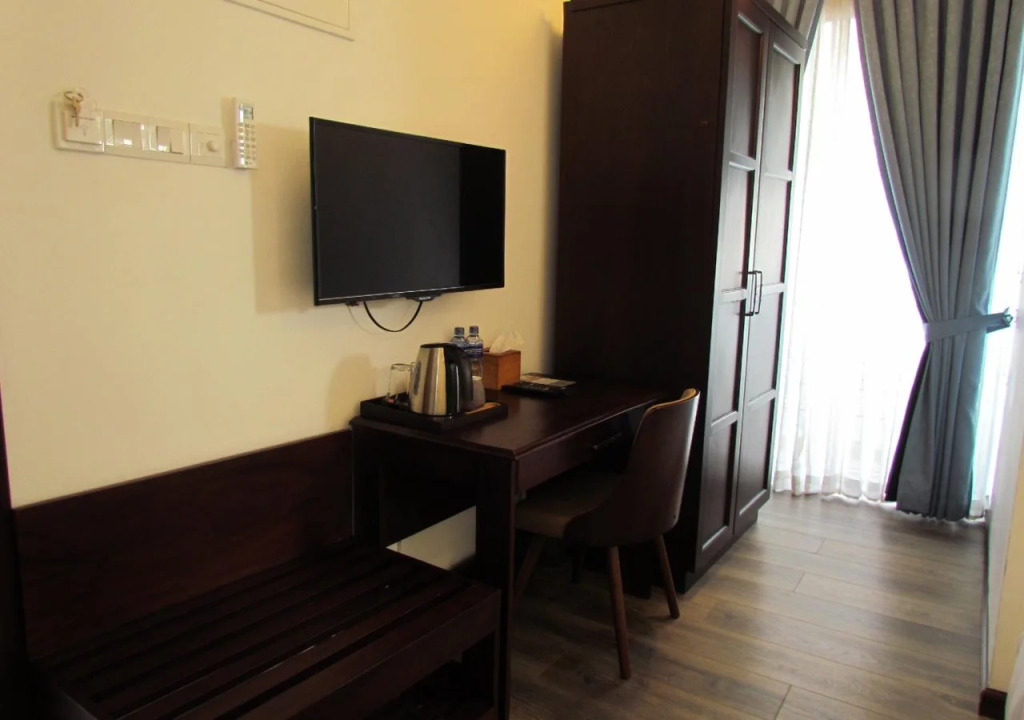 KMC Villa