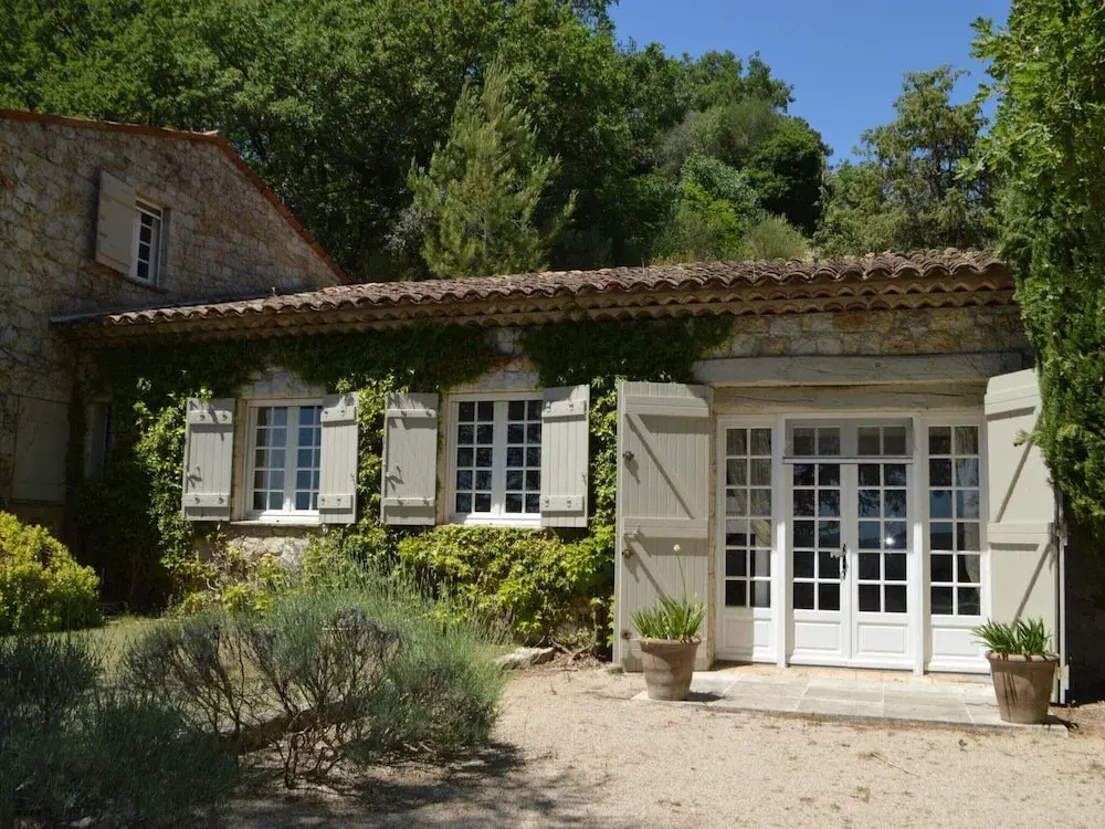 Beautiful Holiday Home With Garden
