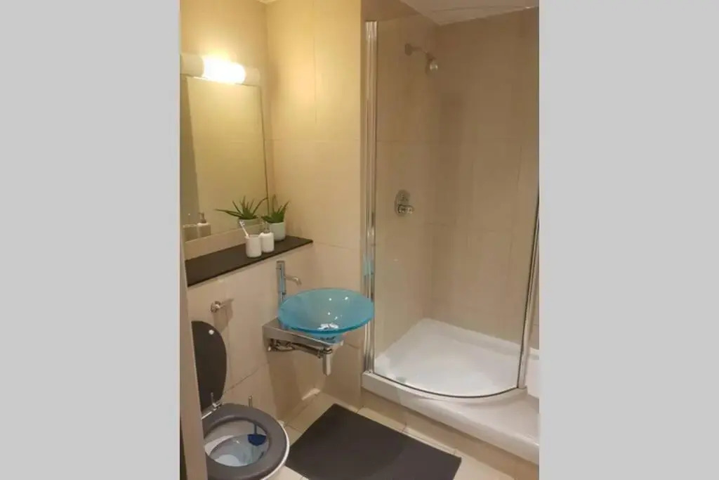 City Centre Apartment - Fantastic Location