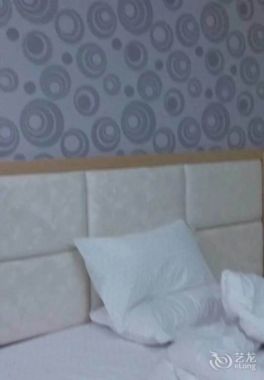 Yaxuan Hotel