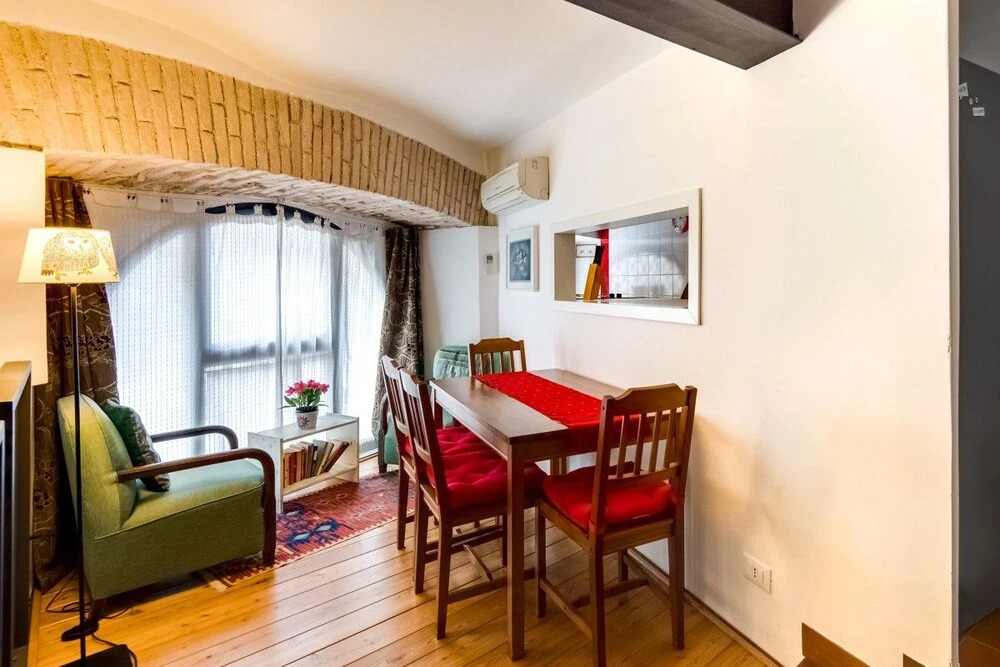 Charming Flat 1 Minute on Foot From Colosseum