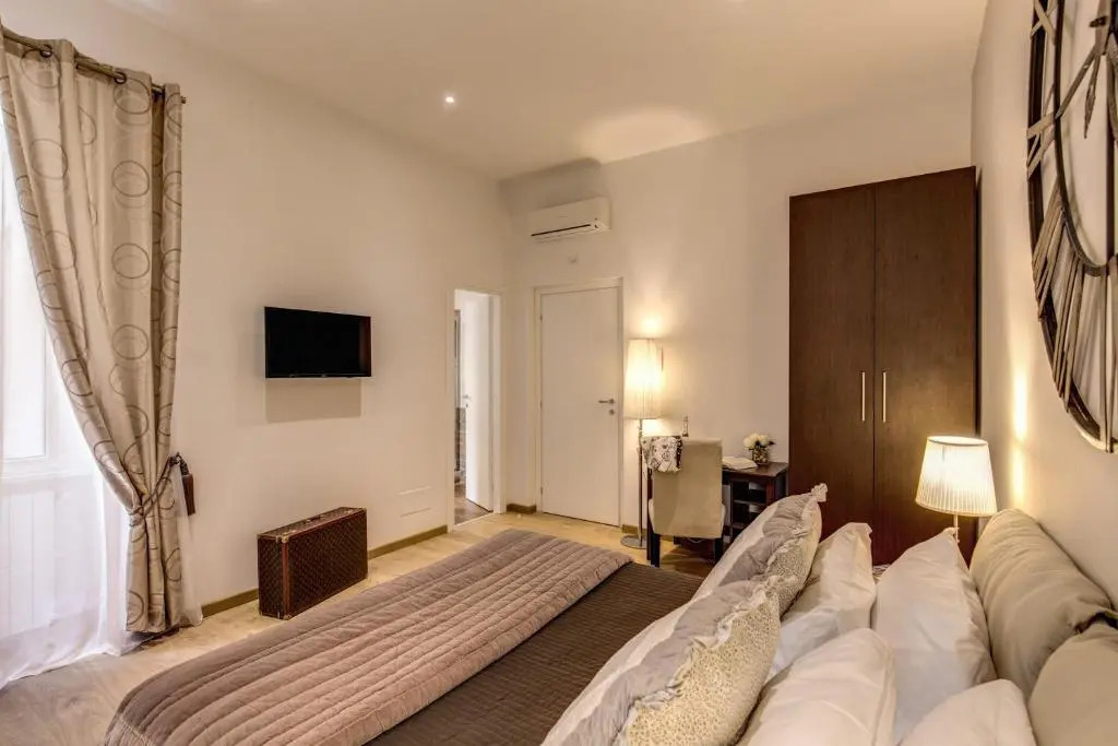 Sweet Stay In Rome
