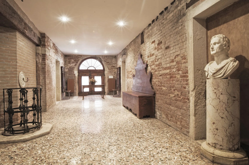 Palazzetto San Lio, Rialto
