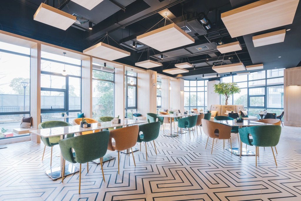 Atour Hotel Weihai City Center