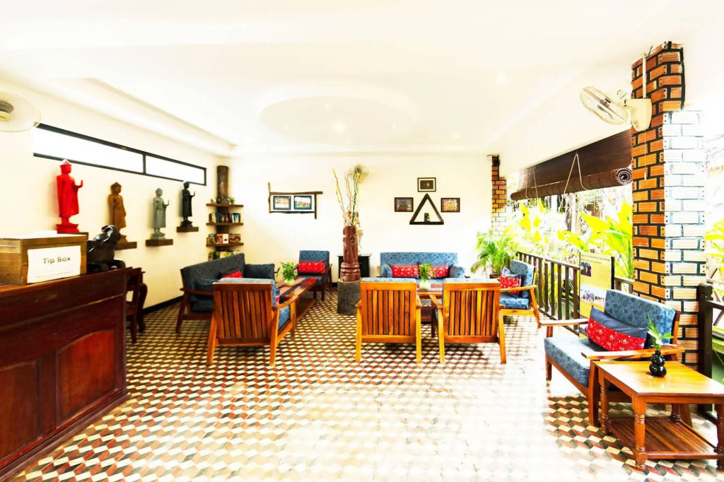 La Residence WatBo Hotel