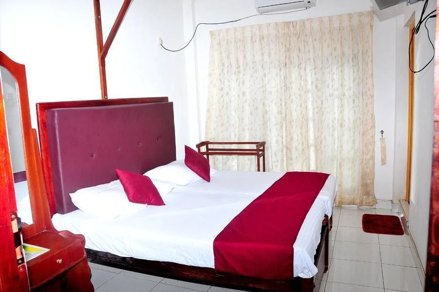 Sri Lak Holiday Resort