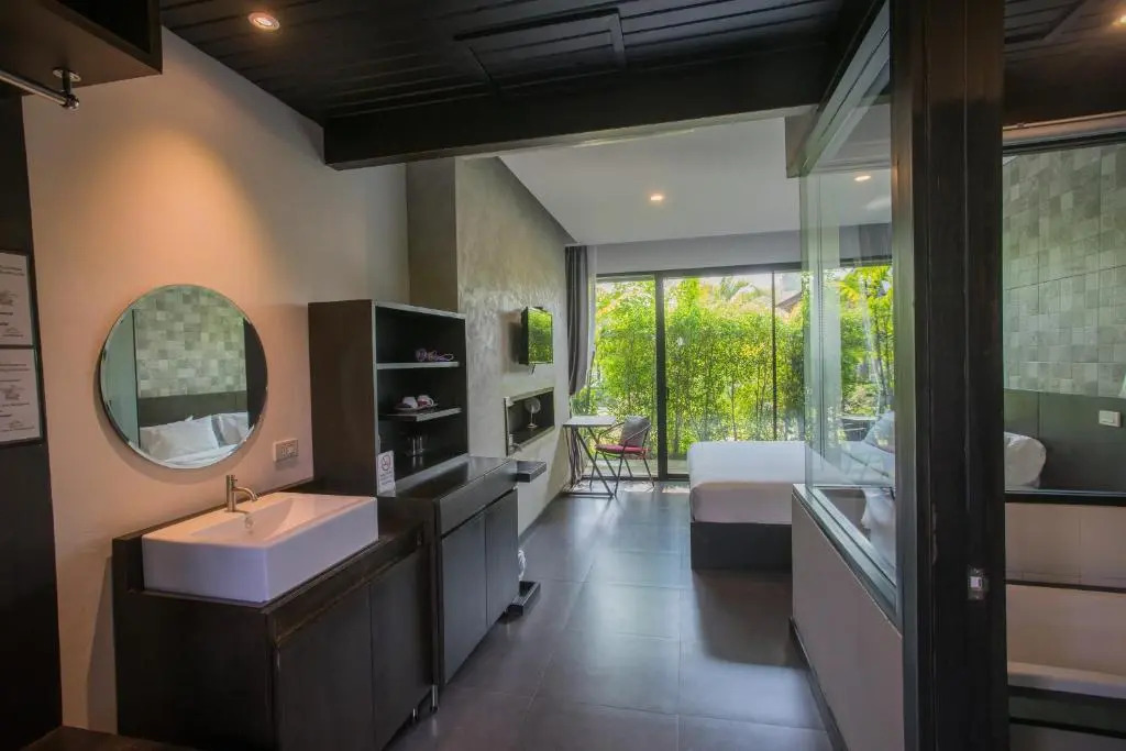 Anantaya Home