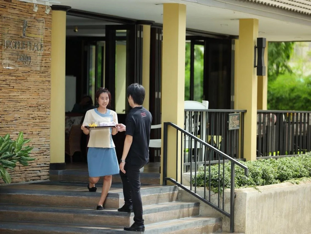 People Place Classic Hotel