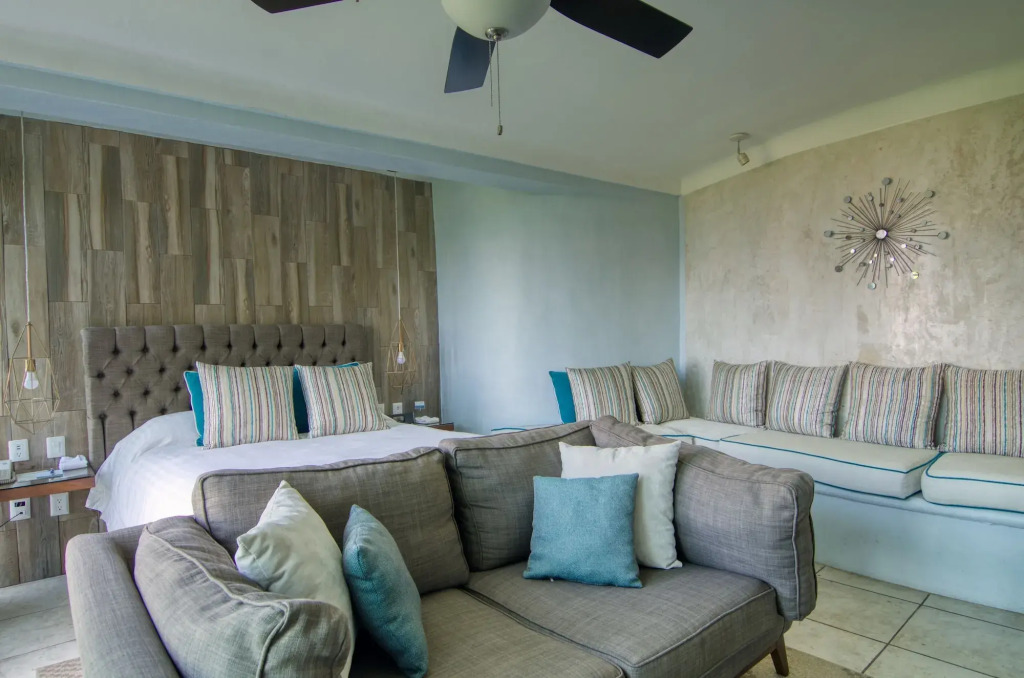 Casa Cupula LGBT Luxury Resort