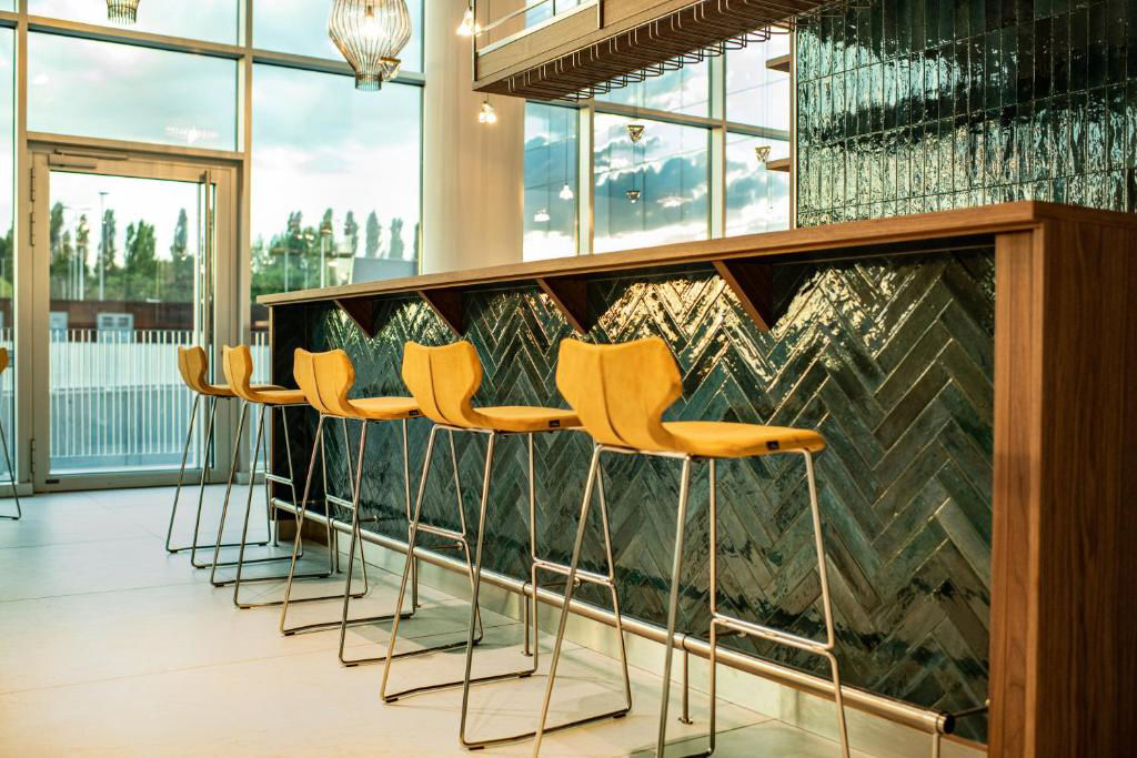 Life Hotel