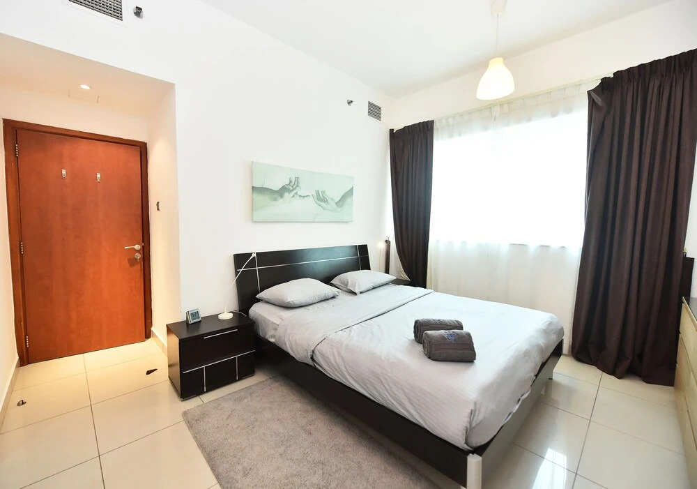 PLO -1 Bedroom with balcony Dubai Marina