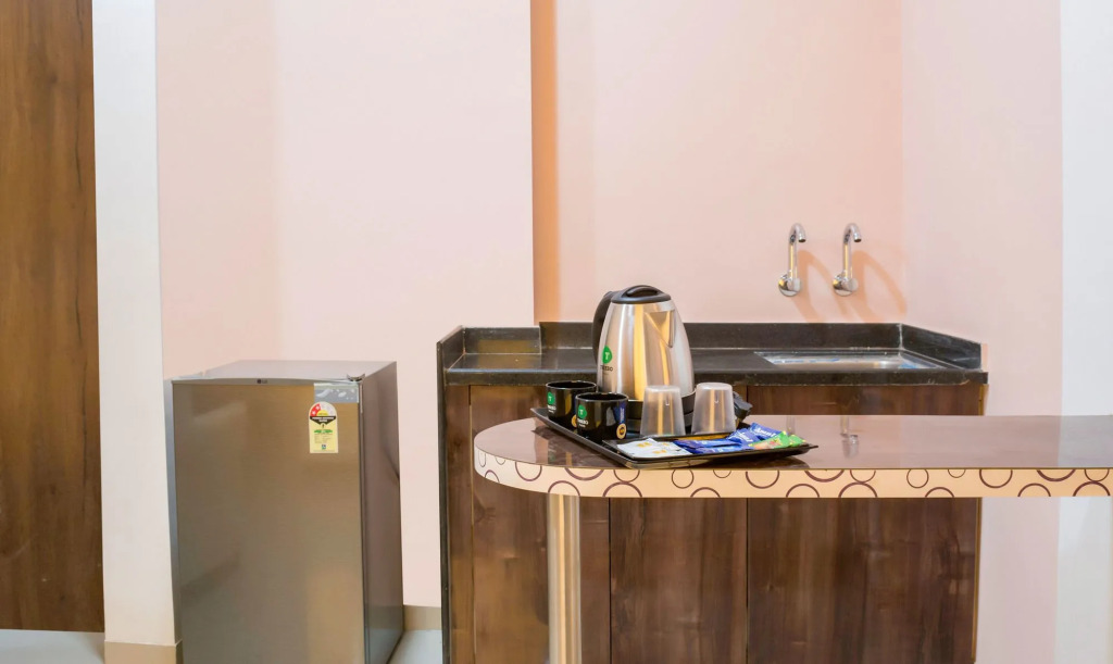 Treebo Naunidh Suites