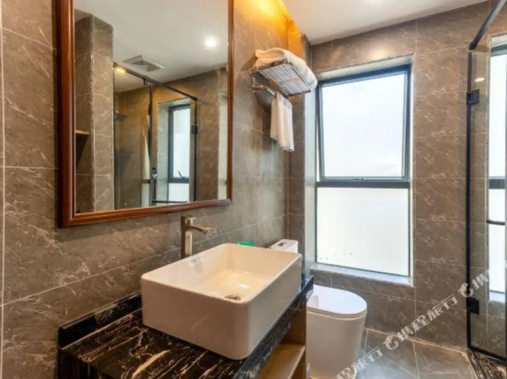 Yunji Hotel (Hengqin Port & Chimelong Branch)