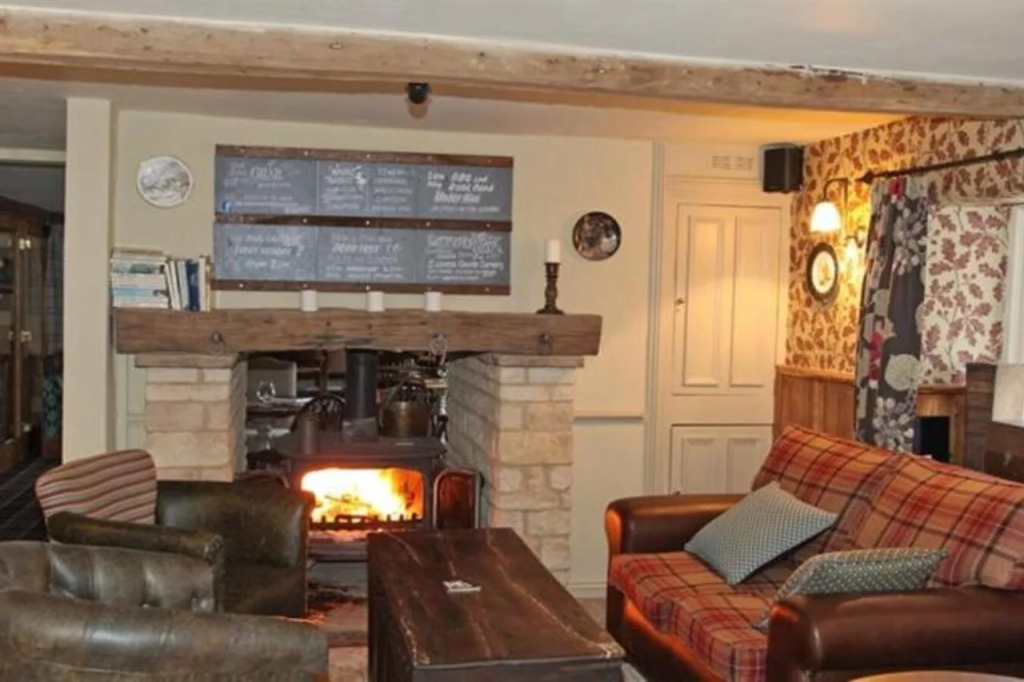 The White Lion Inn