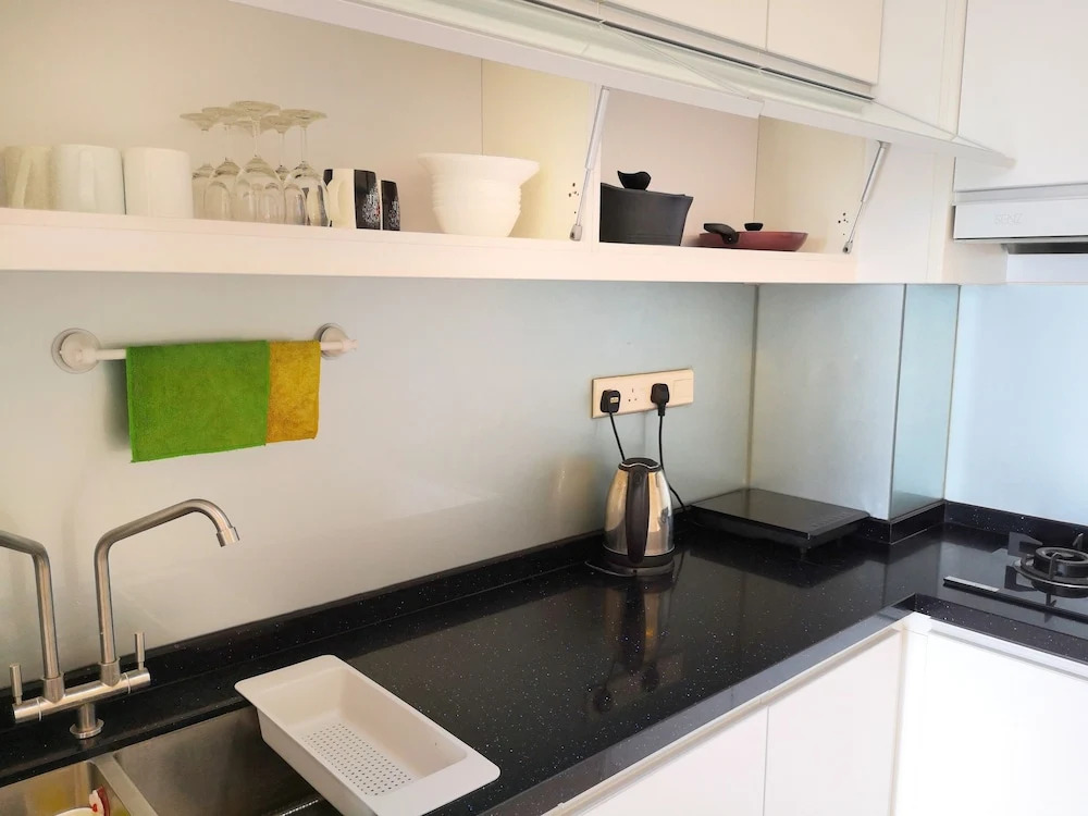 KL Desa Green Apartment by BeeStay