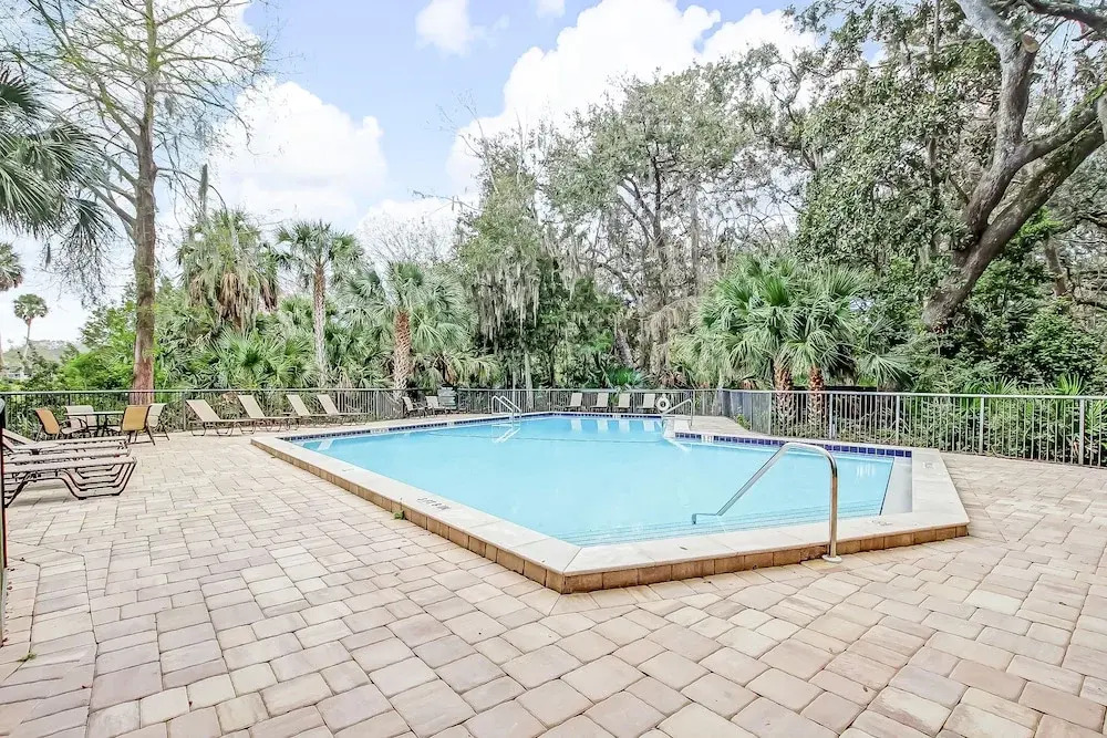 Charming Villa Just Steps to Beach & Shared Pool w/Central AC, Private WD, WiFi