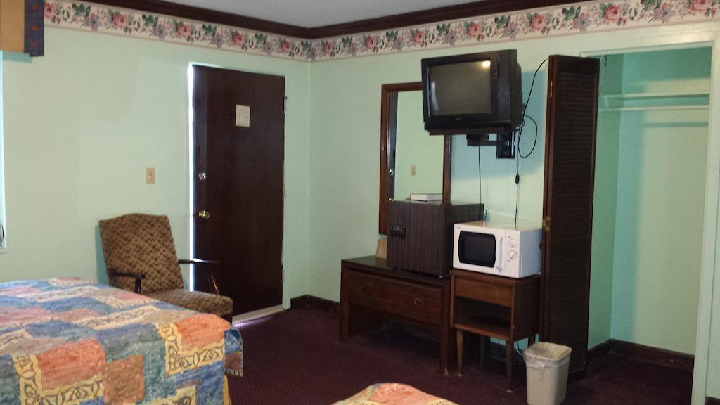 Executive Lodge