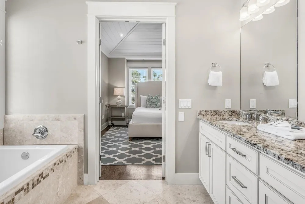 Rolling Dunes - 92 N Winston Lane
