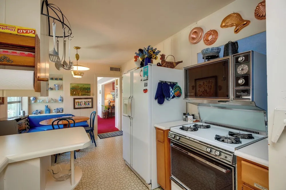 Spacious San Antonio Home ~ 5 Mi to Downtown!