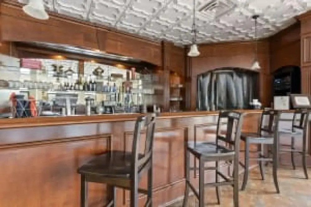 1 Bedroom Lake View Villa- 304