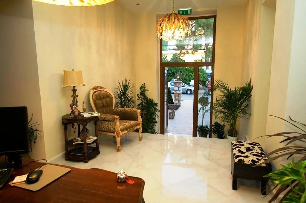 Aktaion Hotel