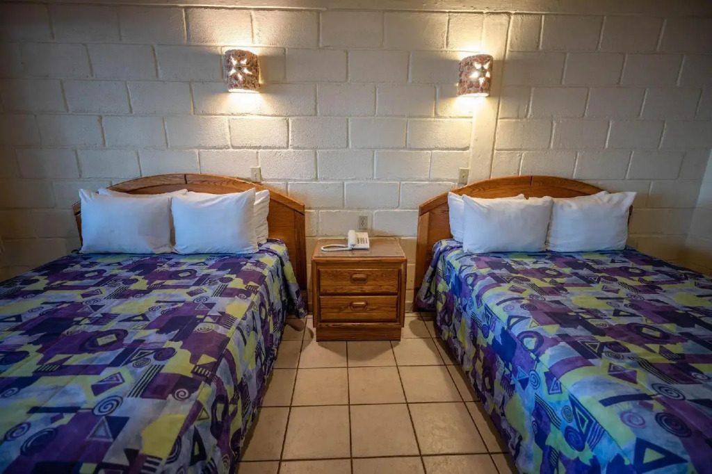 Hotel Oasis