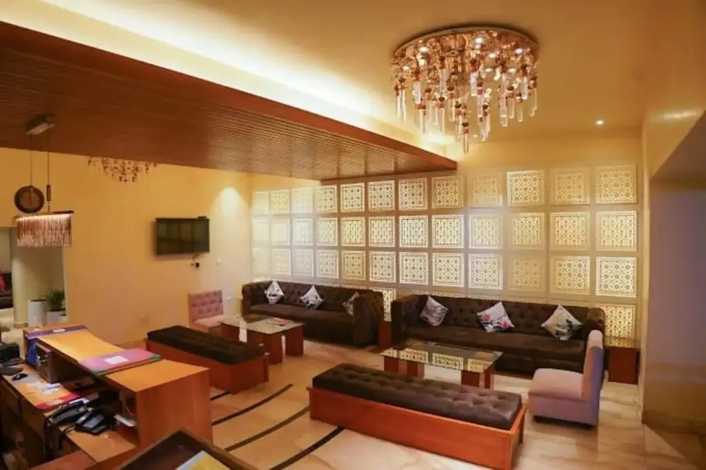 Hotel Suyash Palace