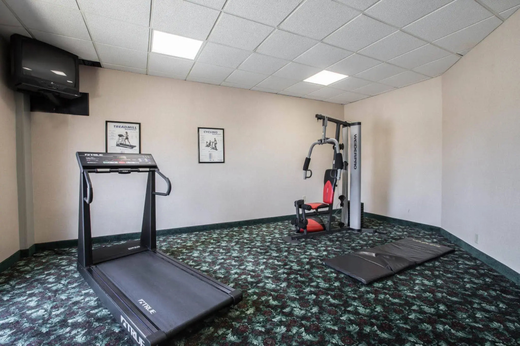 Greeneville Inn And Suites