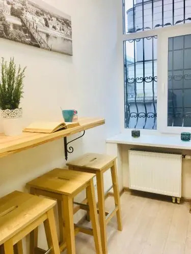Laisves Avenue Hostel "Easy Kaunas"