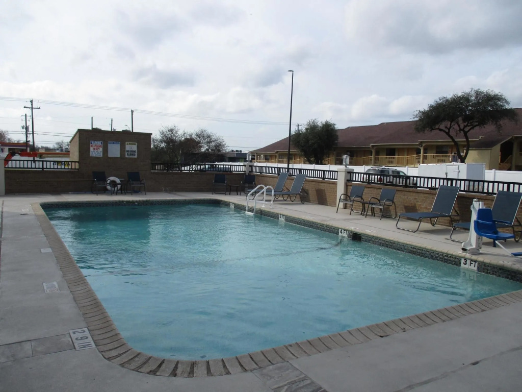 Best Western Plus Austin Central