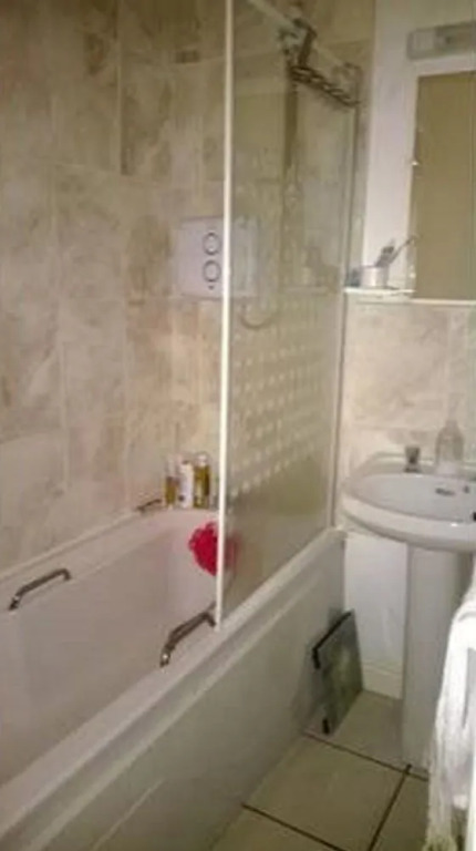 3 bed apartment near Temple Bar