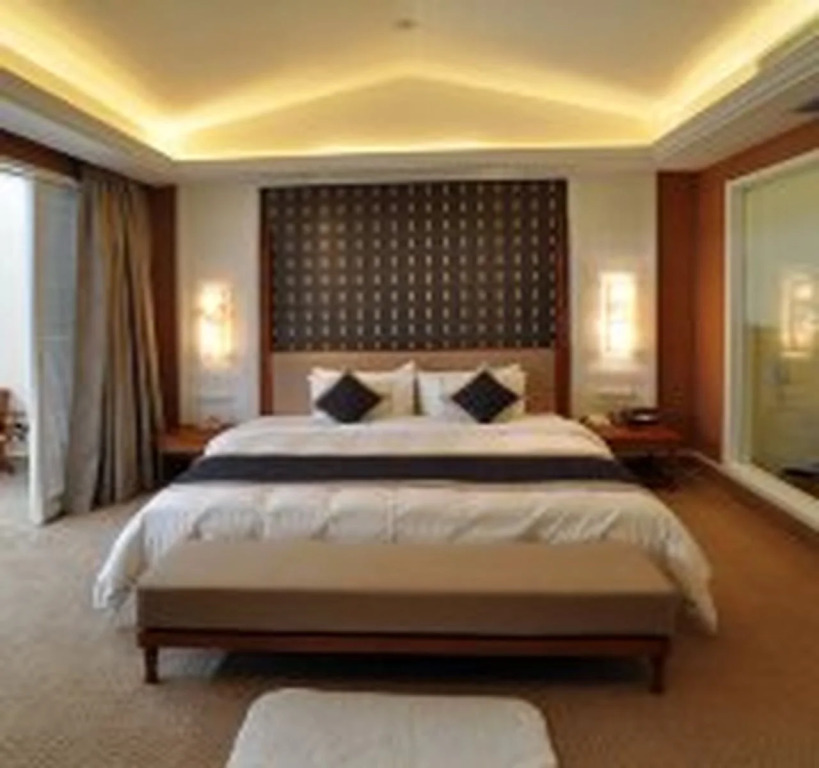 DiPai HotSpring Resort