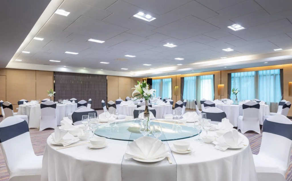 Holiday Inn Shenzhen Donghua by IHG