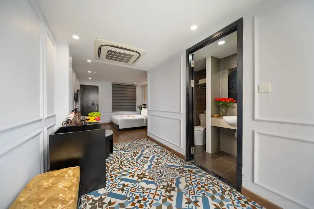 Hanoi Royal Premium Hotel