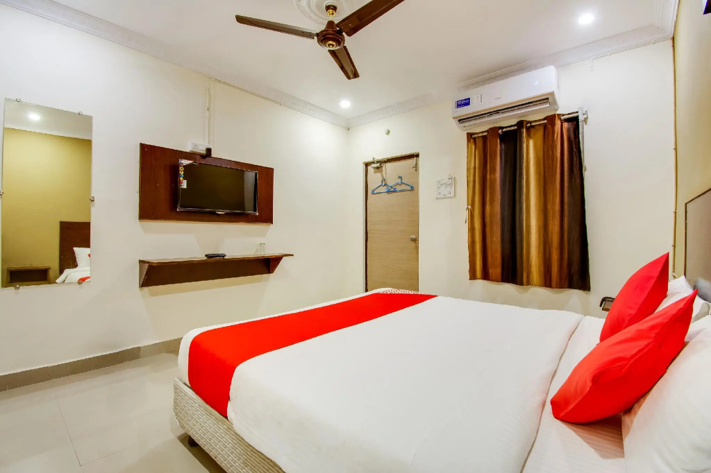 OYO 62037 Akshaya Nest
