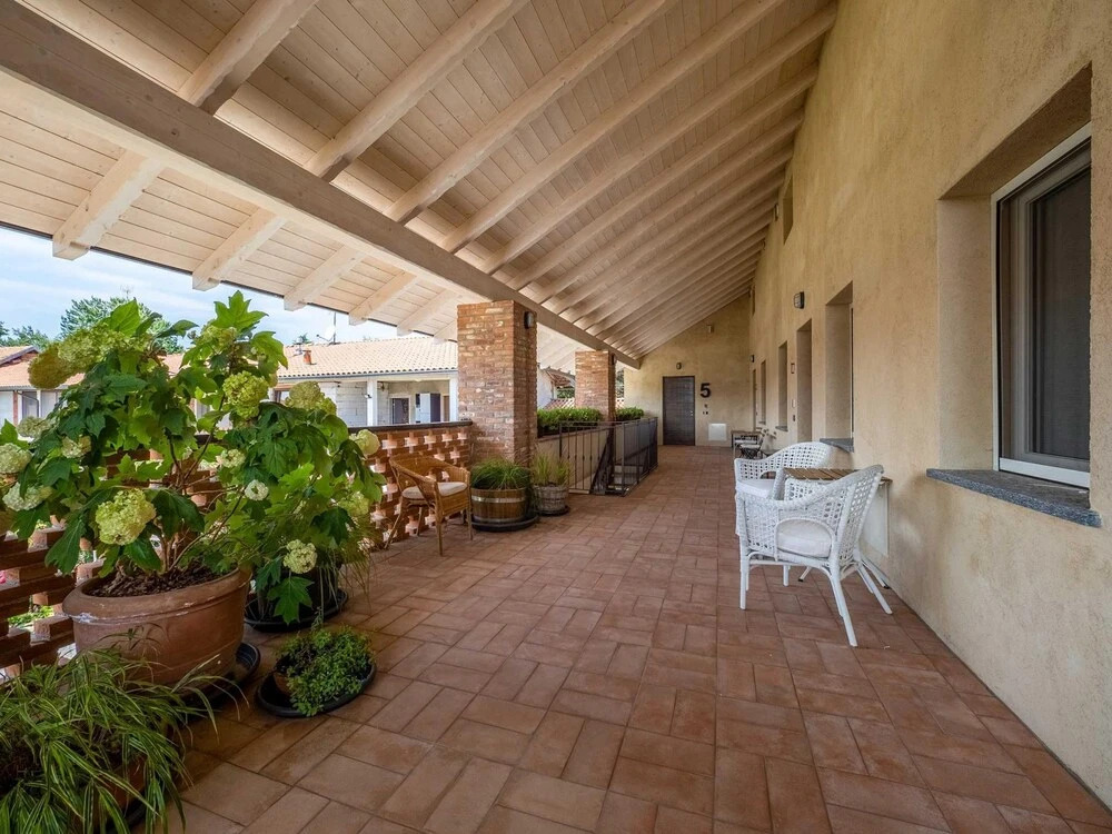Green Lodge - Apartment 6 - 1 BR 1 Bath