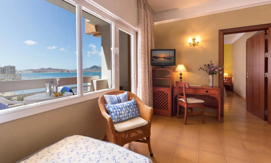 Hotel Izán Cavanna