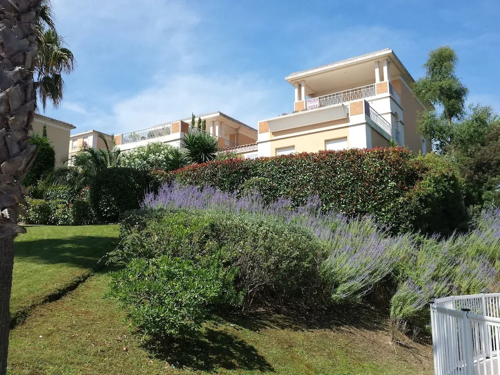 Villa Hills Cannes Croix des Gardes