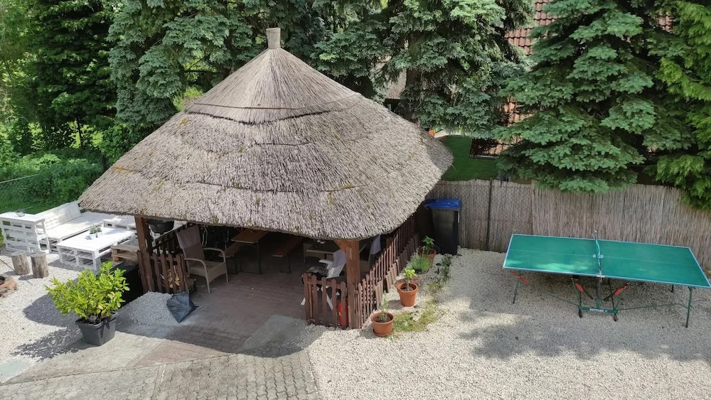 Sleeps 18 - Lakeview - House - Vonyarcvashegy